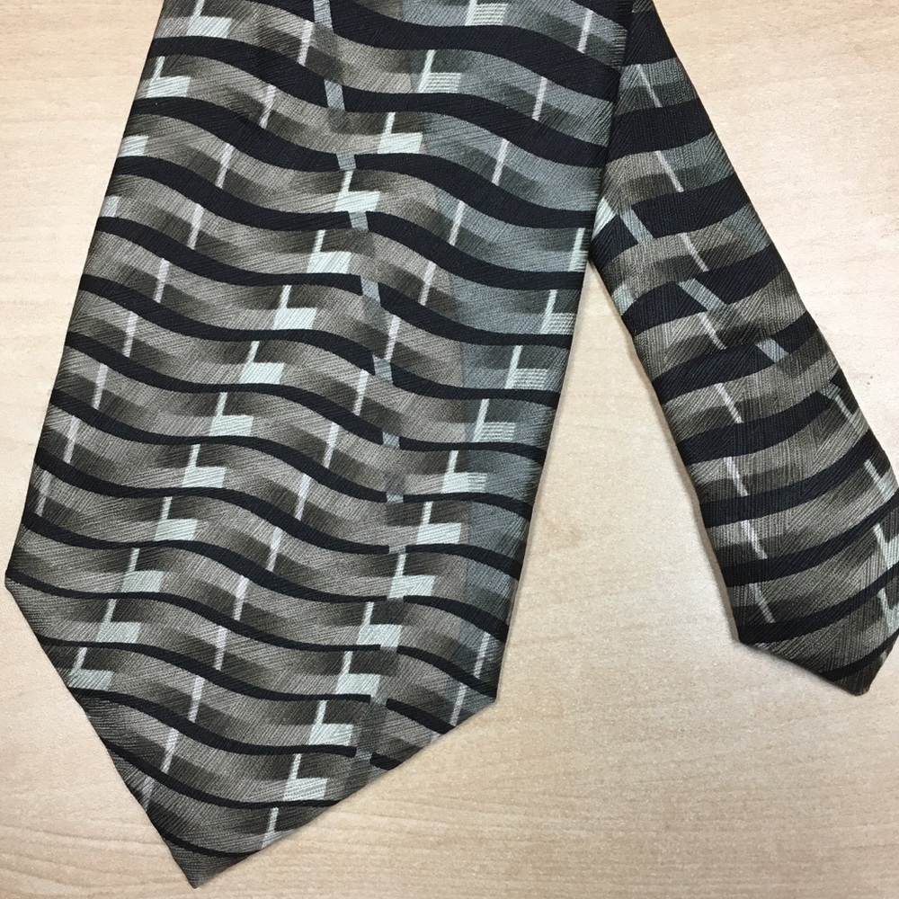 Carlos Devenezia 100% Silk Men’s Necktie